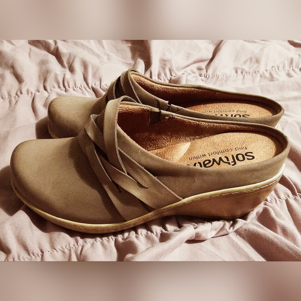 Softwalk Mackay Clog - Nude/Natural